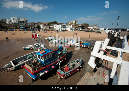 Boote in den Hafen Broadstairs Kent UK Stockfoto