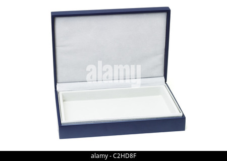 Offene leere flache blaue Geschenkbox auf weißem Hintergrund Stockfoto