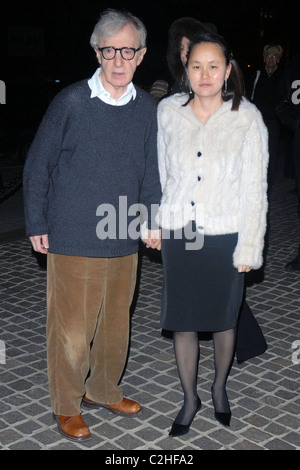 Woody Allen, Soon-Yi Previn Screening von "Cassandras Traum" im Tribeca Grand Vorführraum - Ankunft New York City, USA - Stockfoto