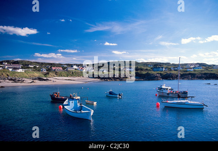 Sommer angeln Boote bei Portnablagh, Co Donegal, Irland. Stockfoto