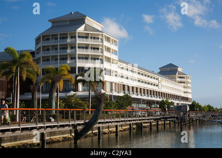 Das Shangri-La Hotel in Marlina Marina. Cairns, Queensland, Australien Stockfoto