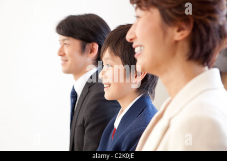 Profile der Junior High School Boy und Eltern Stockfoto