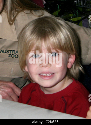 Robert Irwin Bindi Irwin präsentiert ihre neue Spielzeuglinie bei FAO Schwarz New York City, USA - 18.02.08 Stockfoto