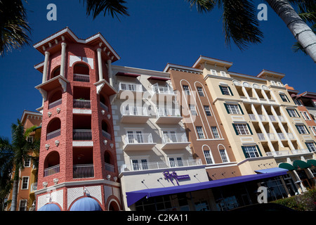 Neapel Bayfront shopping Bereich und Luxus Unterkunft, Naples, Florida Stockfoto