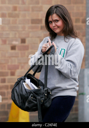 Jenna-Louise Coleman Emmerdale Darsteller bei YTV Studios Leeds, England - 19.03.08 Stockfoto