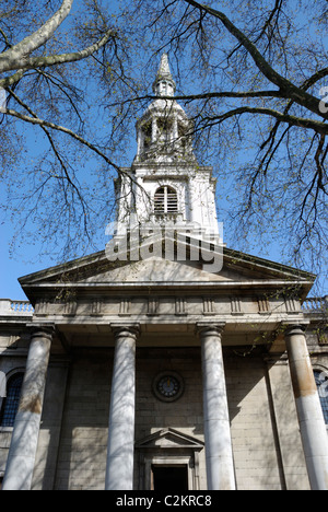 St. Leonards Kirche, Shoreditch High Street, Hackney, London, England Stockfoto