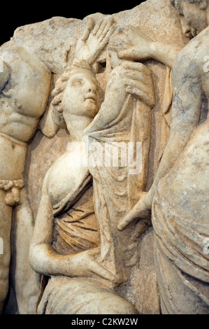 Reliefs am Sarkophag in Aphrodisias Museum, Aydın Türkei. Stockfoto