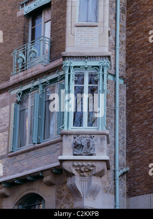 Castel Beranger, Nr. 14 Rue la Fontaine. Gebaut zwischen 1894-8, Details, Paris Stockfoto