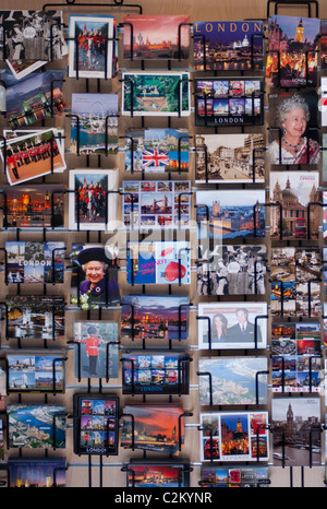 London-Postkarten zum Verkauf. 2011. Stockfoto