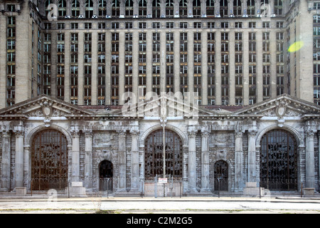 Verlassenen Bahnhof in der Nähe von Michigan Avenue Westside Detroit Michigan USA 2011 Stockfoto