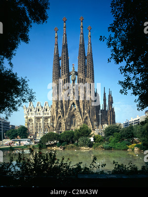 El Temple Expiatori De La Sagrada Famφlia (Expiatory Tempel der Heiligen Familie) Barcelona, Spanien (1882 bis 1926) Stockfoto