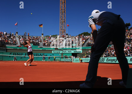 Jarmila Groth, Australien, in Aktion bei den French Open Tennisturnier in Roland Garros, Paris, Frankreich. Stockfoto