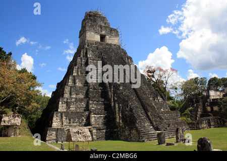 Tempel I - GRAND PLAZA TIKAL GUATEMALA 23. Februar 2011 Stockfoto