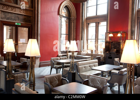 Gilbert Scott Restaurant St Pancras Hotel, London, Vereinigtes Königreich. Foto: Jeff Gilbert Stockfoto