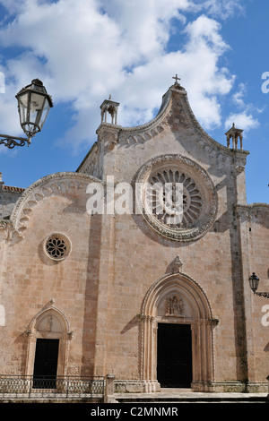 Ostuni. Puglia. Italien. Spät 15. C Dom / Dom. Stockfoto