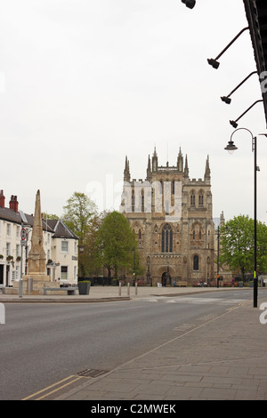 Selby Abbey aus dem Westen auf Gowthorpe angesehen Stockfoto