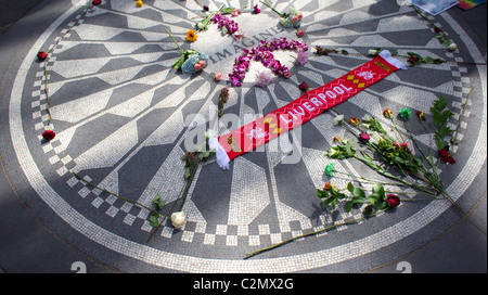 John Lennon vorstellen Memorial im Central Park in New York City Stockfoto