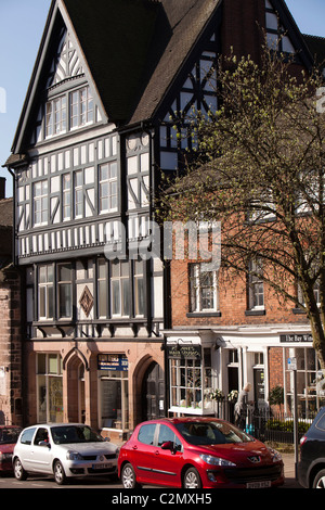 Großbritannien, England, Staffordshire, Lauch, Stadtzentrum, St. Edward Street, Les Hetres, 1883-Kunsthandwerk-Haus Stockfoto