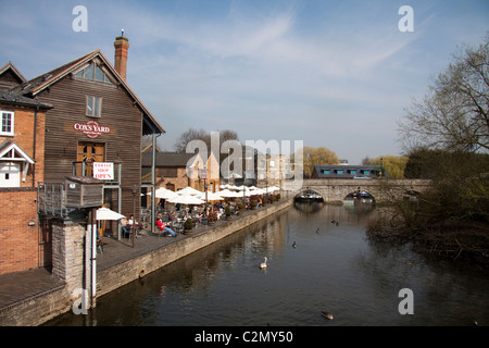 Coxs Yard am Fluss Avon Warwickshire England Stockfoto