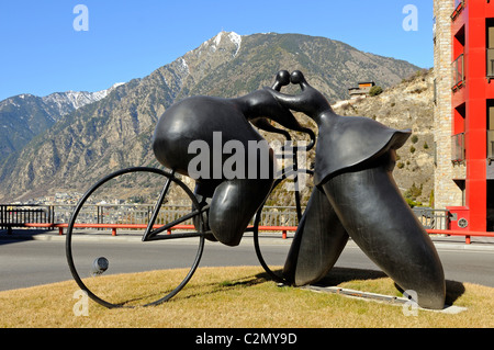 Skulptur "Gewinner Kuss", Escaldes-Engordany, Andorra La Vella, Fürstentum Andorra Stockfoto