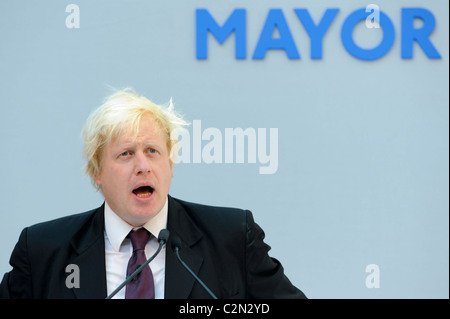 Boris Johnson besucht eine Konferenz über Londons wirtschaftlichen Ruf am Royal Opera House, London, 9. Juli 2009. Stockfoto