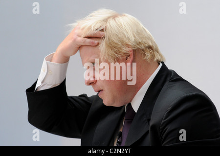 Boris Johnson besucht eine Konferenz über Londons wirtschaftlichen Ruf am Royal Opera House, London, 9. Juli 2009. Stockfoto