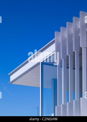 Modernes Einfamilienhaus, West Hollywood, Kalifornien. Ecke detail Stockfoto