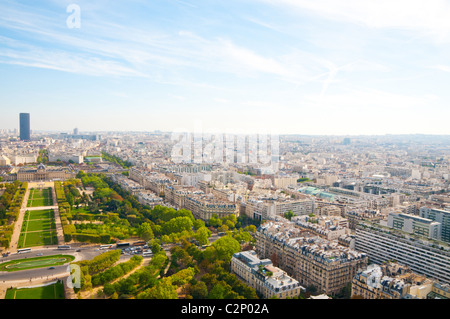 Panorama Blick auf Paris vom Eiffelturm in Paris, Frankreich gesehen. Stockfoto