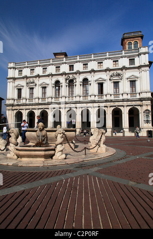 Italien, Lombardei, Altstadt von Bergamo, Piazza Vecchia, der Palazzo Nuovo Stockfoto