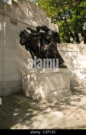 Ersten Weltkrieg Skulptur Denkmal aus Belgien nach Großbritannien die Böschung London England Stockfoto