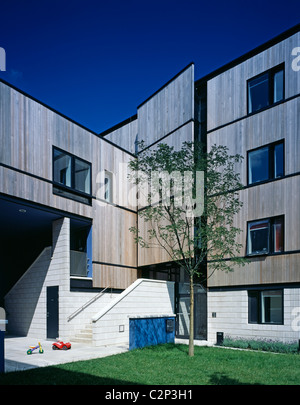 Villa West Cambridge, Cambridge. Nord Block Treppenzugang. Stockfoto