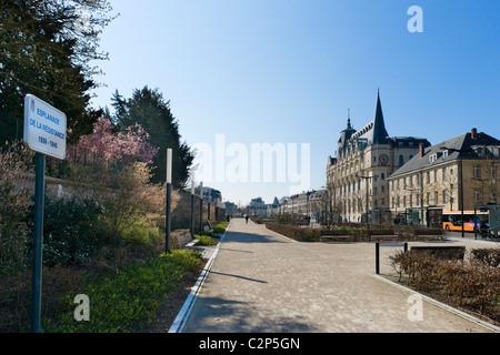 Esplanade De La Widerstand im Zentrum Stadt, Chartres, Frankreich Stockfoto