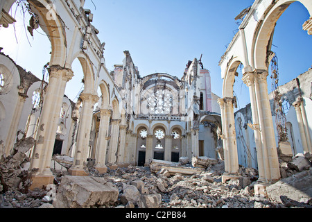 Reduzierte Port Au Prince Notre Dame Kathedrale ein Jahr nach dem Erdbeben 2010, Haiti Stockfoto