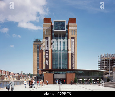 Baltic Centre for Contemporary Arts, Gateshead, Newcastle Upon Tyne. Vorderansicht Haupteingang. Stockfoto