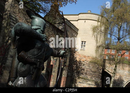 Statue von Robin Hood in Nottingham Castle, Nottingham, England, Großbritannien Stockfoto