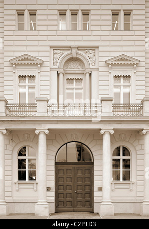 Kommandantenhaus (Alte Kommandatur), Unter Den Linden 1, Berlin (ehemalige Garnison und jetzt Bertelsmann Hauptsitz) Stockfoto