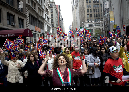 2011: persische Parade, Madison Avenue, New York City. Stockfoto