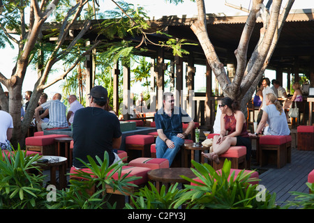 Salz-Haus-Restaurant und eine Bar. Marina Point, Cairns, Queensland, Australien Stockfoto