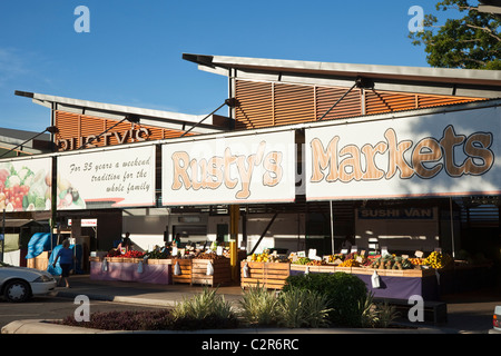 Rustys Märkte - lokale Obst- und Gemüsemarkt in der Innenstadt. Cairns, Queensland, Australien Stockfoto