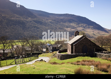 Pfarrkirche St. Jakobus und zu Dorf in Lake District National Park. Buttermere, Cumbria, England, Großbritannien, Großbritannien Stockfoto