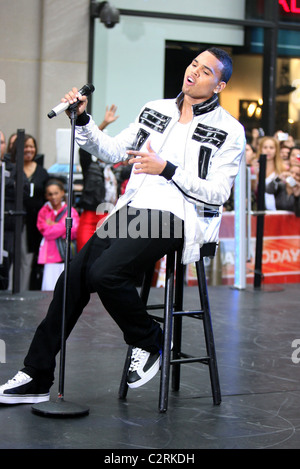 Chris Brown tritt auf "The heute zeigen Konzertreihe" am Rockefeller Plaza New York City, USA - 06.06.08 PNP / Stockfoto