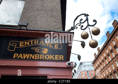 Eine traditionelle Pfandleiher Shop, Glasgow, Schottland. Stockfoto