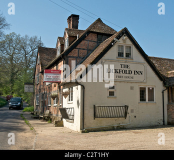 Land-Kneipen bis zum Verkauf. Dies ist das Lickfold Inn in Sussex Stockfoto