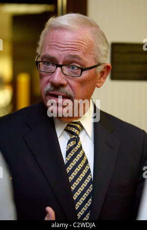 Bob Barr, der Libertarian Party-Kandidat für das Präsidentenamt der Vereinigten Staaten in die Wahlen 2008 eine Pressekonferenz an Stockfoto