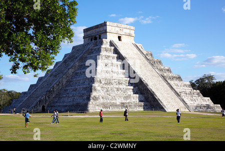 Hauptpyramide Chichen Itza Maya Ruinen Mexiko Stockfoto