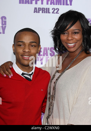 SHAD MOSS AKA BOW WOW MUTTER TYLER PERRY MADEA GROßE, GLÜCKLICHE FAMILIE. LOS ANGELES-SCREENING. LOS ANGELES-Kalifornien-USA 19 Apr Stockfoto