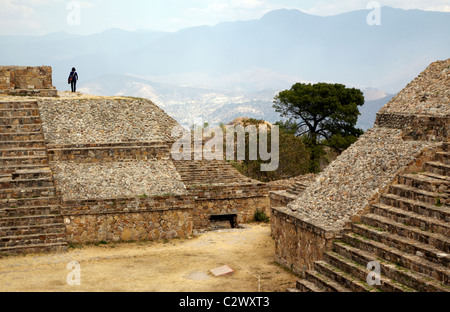 Antike Pyramide Monte Alban Ruinen Oaxaca Staat Mexiko Stockfoto