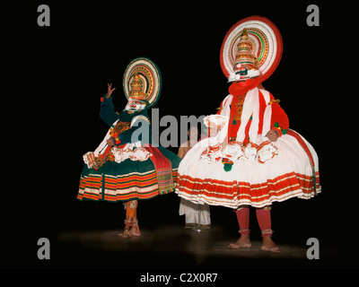 Kathakali, eine spektakuläre klassischer Tanz-Drama von Kerala, Indien Stockfoto