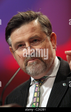 BARRY GARDINER MP ARBEITSPARTEI BRENT NORTH 30. September 2010 MANCHESTER Stadtzentrum von MANCHESTER ENGLAND Stockfoto