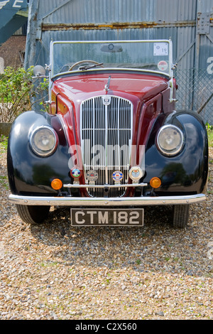 de Havilland Aircraft Erbe Zentrum Museum, Morris Autos Tag, 1939 1,1 l 2 Dr. Morris 8 oder acht Tourer rot schwarz Stockfoto